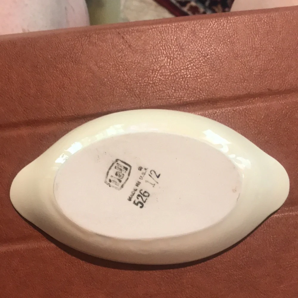 Hall 526 1/2 Small AuGratin Dish Ceramic USA